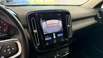 Volvo XC 40 2018 - 24990 EUR, 65080 km - 65080km - foto 22 de 30