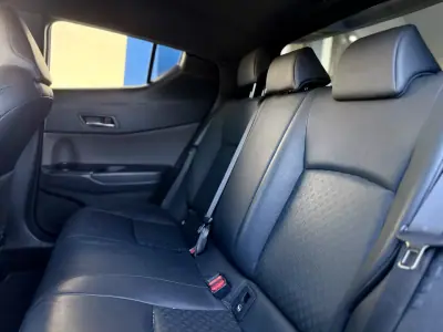 Toyota C-HR 2019 - 23950 EUR, 90000 km - AUTO.MOTO.pt - 90000km - foto 14 de 24