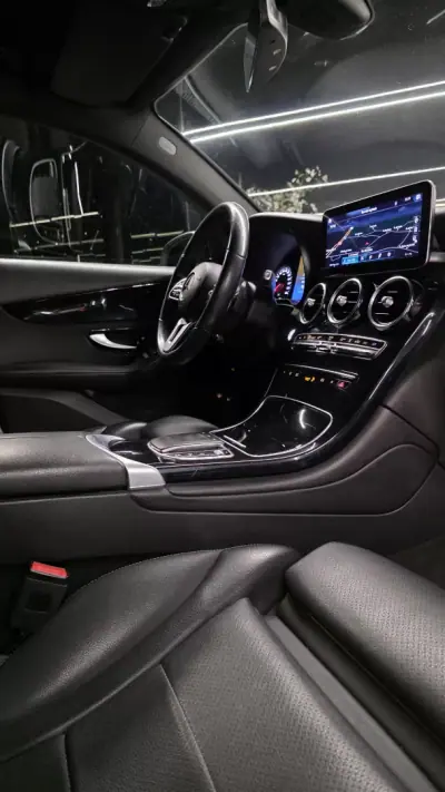 Mercedes-Benz GLC 300 2022 - 48900 EUR, 86000 km - AUTO.MOTO.pt - 86000km - foto 15 de 21