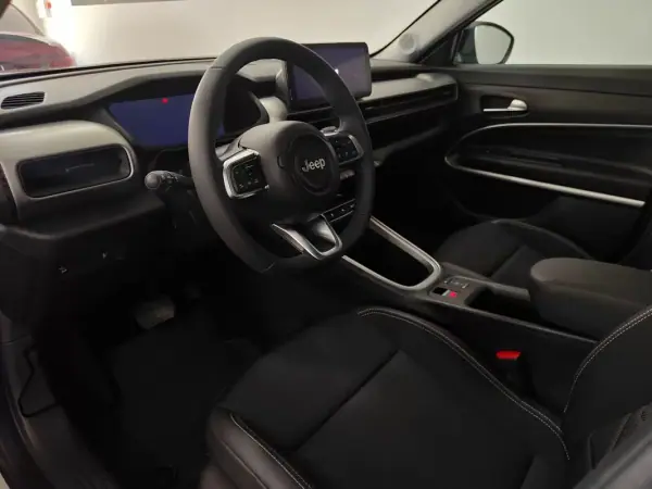 Jeep Avenger 2024 - 24990 EUR, 9000 km - AUTO.MOTO.pt - 9000km - foto 8 de 60