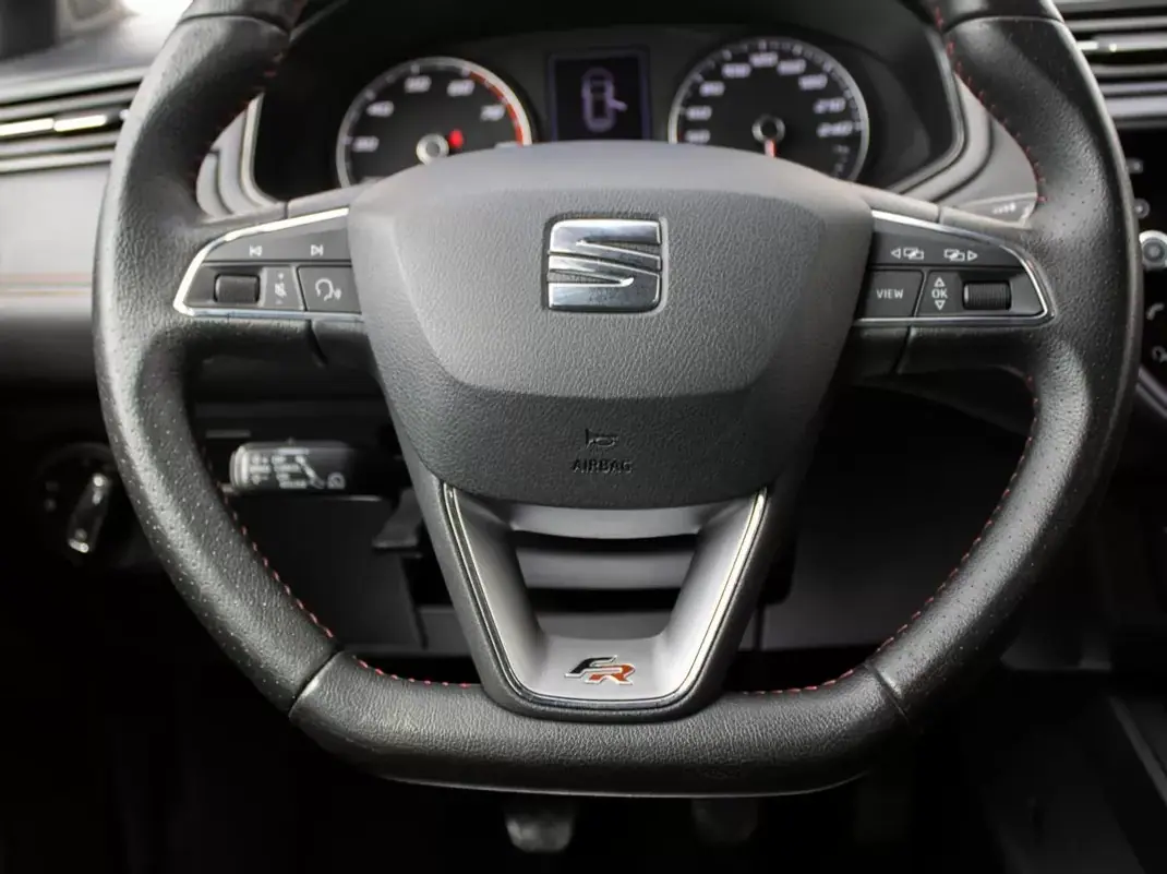SEAT Ibiza 2021 - 14890 EUR, 87000 km - AUTO.MOTO.pt - 87000km - foto 23 de 33