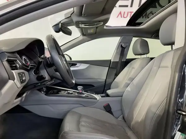 Audi A5 Sportback 2019 - 27950 EUR, 125000 km - AUTO.MOTO.pt - 125000km - foto 17 de 36