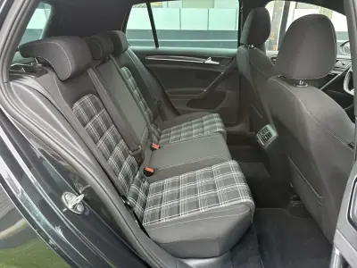 Volkswagen Golf 2014 - 15000 EUR, 240000 km - 240000km - foto 46 de 83