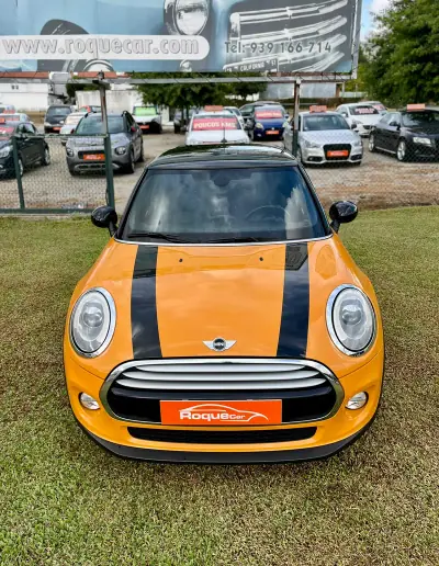 MINI Cooper 2014 - 12900 EUR, 215000 km - AUTO.MOTO.pt - 215000km - foto 11 de 18