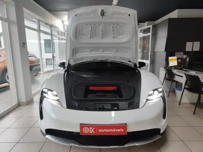 Porsche Taycan Cross Turismo 2022 - 65750 EUR, 55800 km - AUTO.MOTO.pt - 55800km - foto 21 de 40