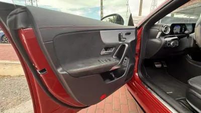 Mercedes-Benz CLA 220 2021 - 30990 EUR, 159000 km - AUTO.MOTO.pt - 159000km - foto 27 de 47