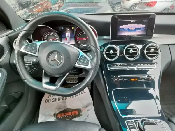 Mercedes-Benz C 220 2018 - 37950 EUR, 27995 km - AUTO.MOTO.pt - 27995km - foto 9 de 16
