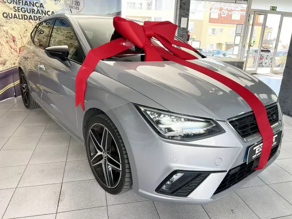 SEAT Ibiza 2019 - 14600 EUR, 87674 km - AUTO.MOTO.pt - 87674km - foto 2 de 25