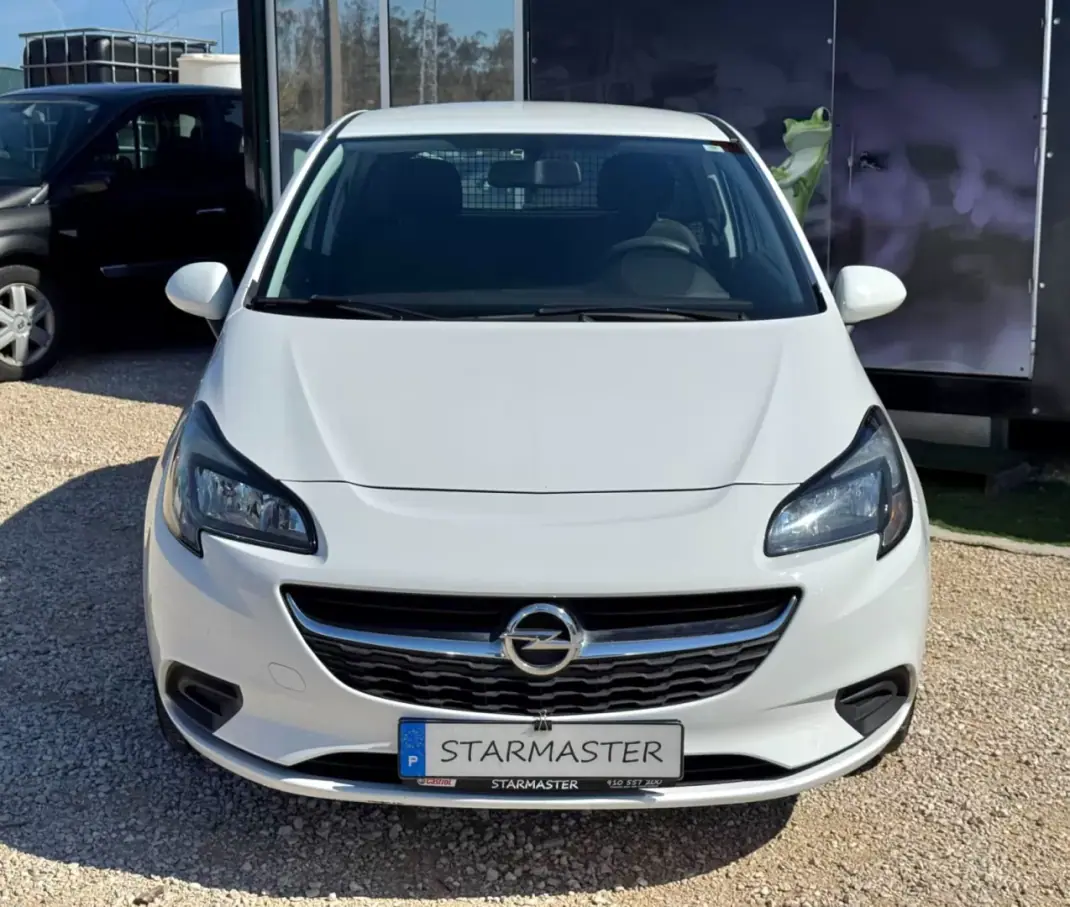Opel Corsa 2018 - 6450 EUR, 214881 km - AUTO.MOTO.pt - 214881km - foto 2 de 15
