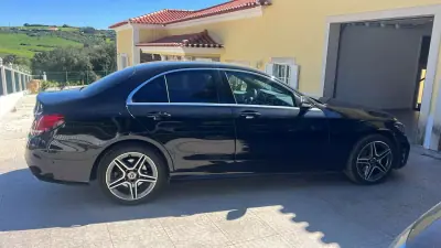 Mercedes-Benz C 300 2020 - 22480 EUR, 190000 km - AUTO.MOTO.pt - 190000km - foto 4 de 12