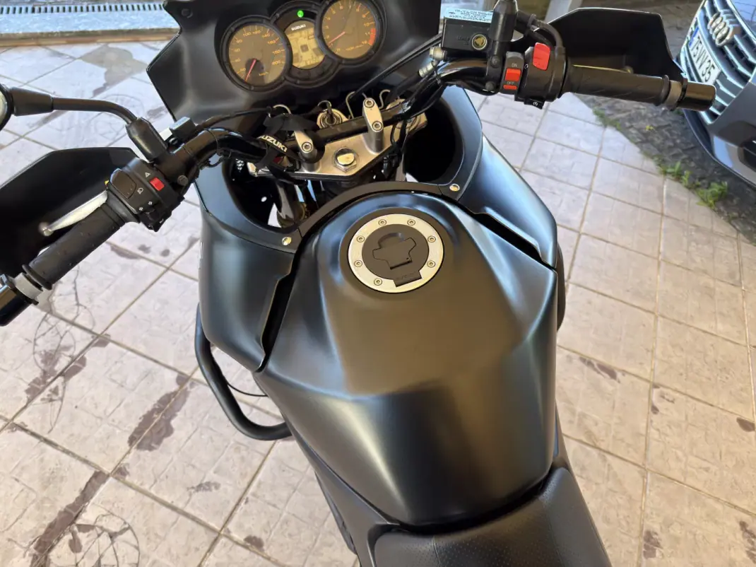 Suzuki DL 2007 - 3950 EUR, 61720 km - AUTO.MOTO.pt - 61720km - foto 15 de 28