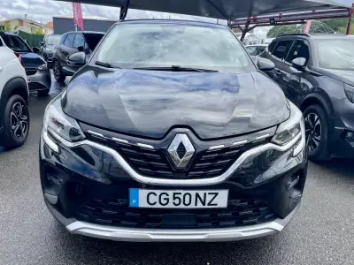Renault Captur 2020 - 15750 EUR, 92616 km - AUTO.MOTO.pt - 92616km - foto 2 de 27