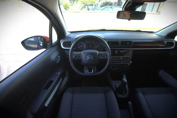 Citroën C3 2017 - 8990 EUR, 107000 km - AUTO.MOTO.pt - 107000km - foto 16 de 24