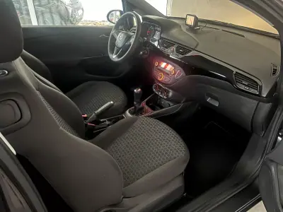 Opel Corsa 2017 - 7250 EUR, 128500 km - AUTO.MOTO.pt - 128500km - foto 36 de 64