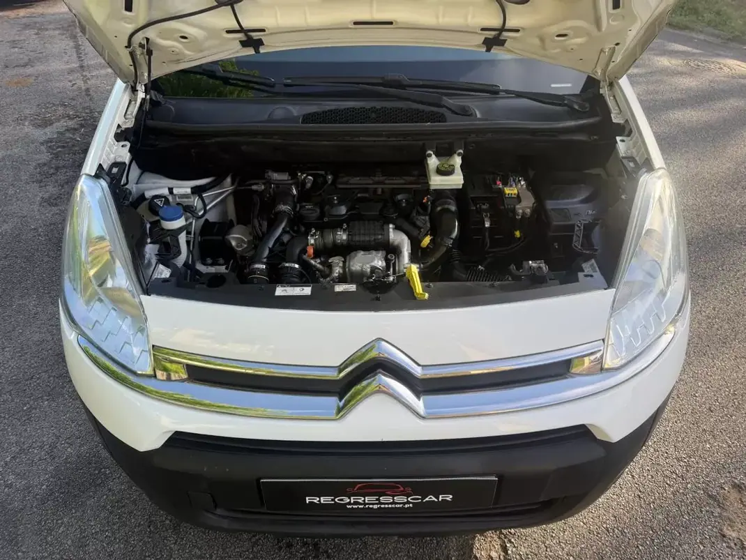 Citroën BERLINGO VAN XL 1.5 BLUE HDI 3 LUGARES 2012 - 6990 EUR, 247000 km - AUTO.MOTO.pt - 247000km - foto 24 de 24