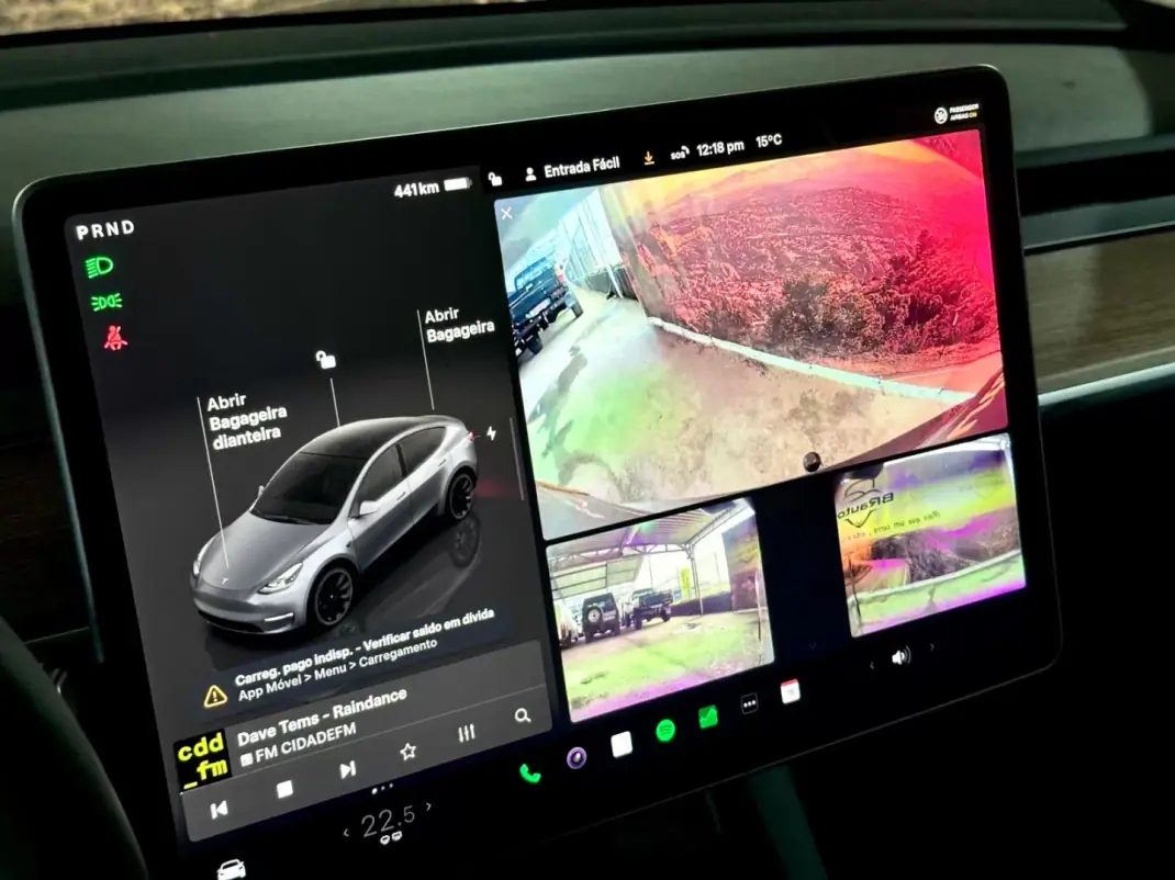 Tesla Model Y 2023 - 42900 EUR, 41470 km - AUTO.MOTO.pt - 41470km - foto 32 de 35