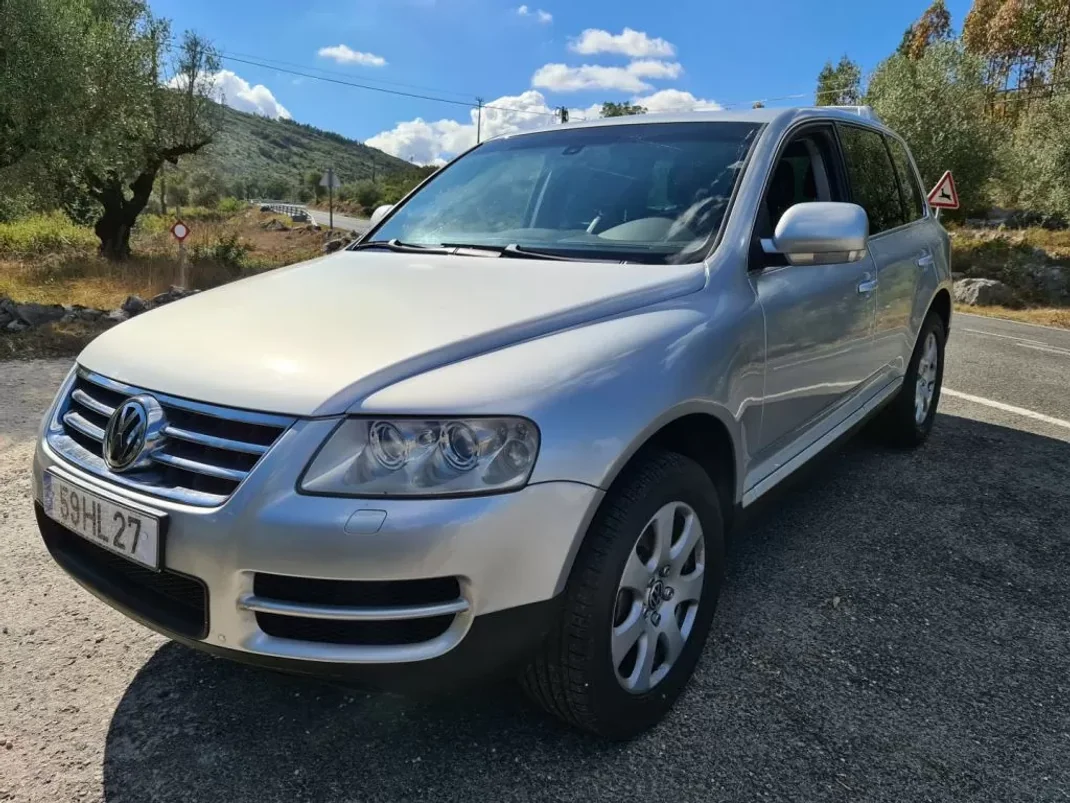 Volkswagen Touareg 2003 - 14950 EUR, 246320 km - AUTO.MOTO.pt - 246320km - foto 1 de 11