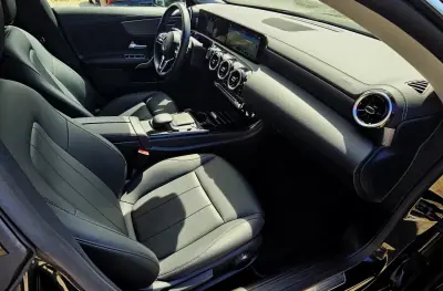 Mercedes-Benz CLA 250 2023 - 31500 EUR, 60000 km - AUTO.MOTO.pt - 60000km - foto 6 de 30