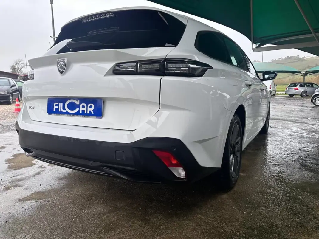 Peugeot 308 SW 2022 - 17900 EUR, 142043 km - AUTO.MOTO.pt - 142043km - foto 7 de 17