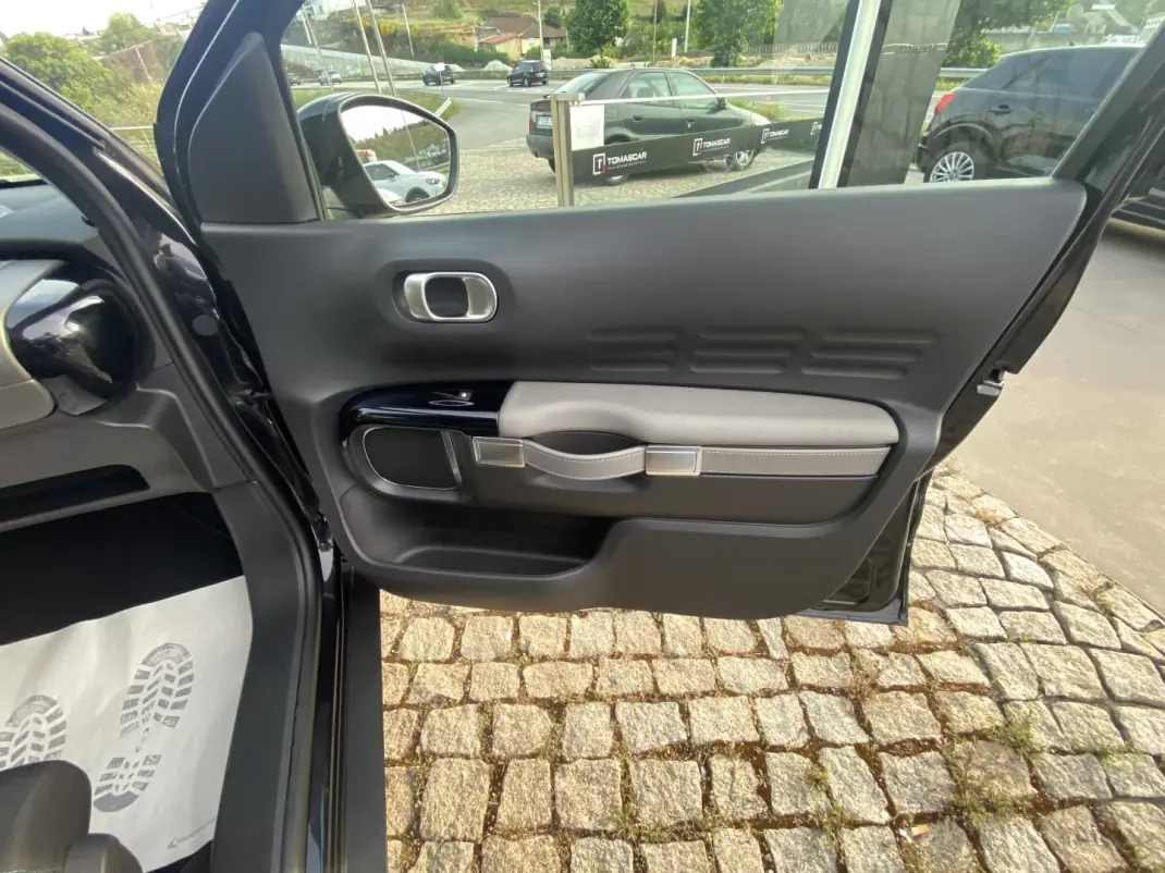 Citroën C4 Cactus 2019 - 18750 EUR, 72912 km - AUTO.MOTO.pt - 72912km - foto 49 de 54