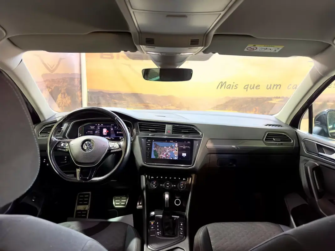 Volkswagen Tiguan 2020 - 29900 EUR, 176496 km - 176496km - foto 20 de 31
