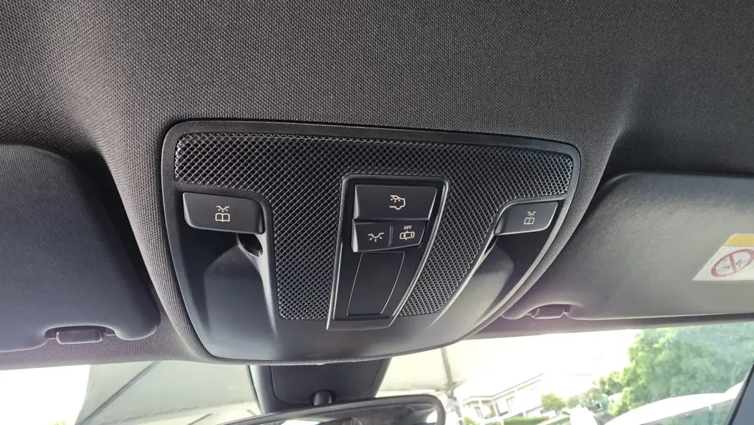 Mercedes-Benz A 180 2014 - 14990 EUR, 149000 km - AUTO.MOTO.pt - 149000km - foto 27 de 29