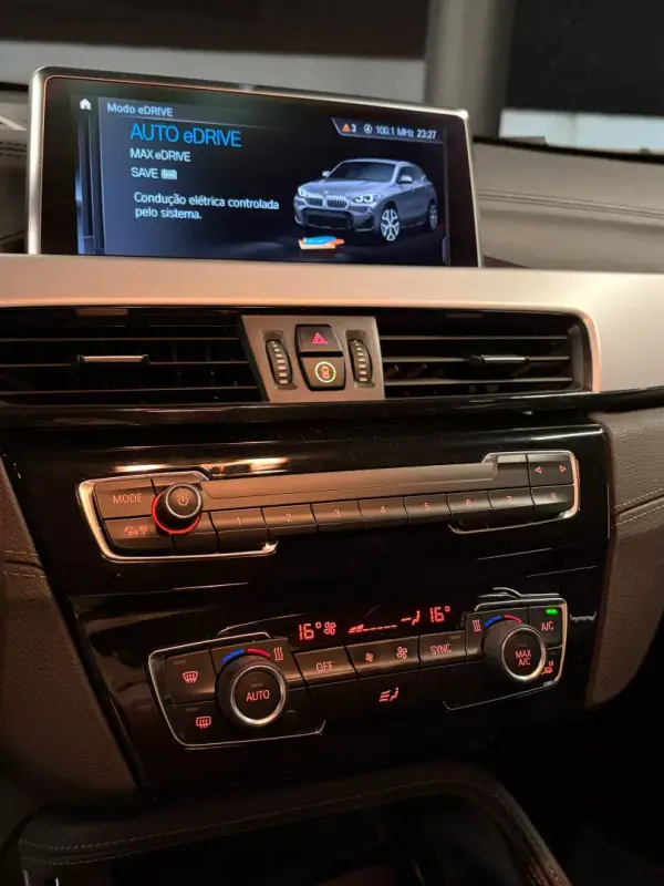 BMW X2 2021 - 22750 EUR, 155000 km - AUTO.MOTO.pt - 155000km - foto 27 de 30