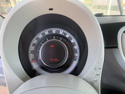 Fiat 500C 2020 - 16900 EUR, 55005 km - AUTO.MOTO.pt - 55005km - foto 16 de 20