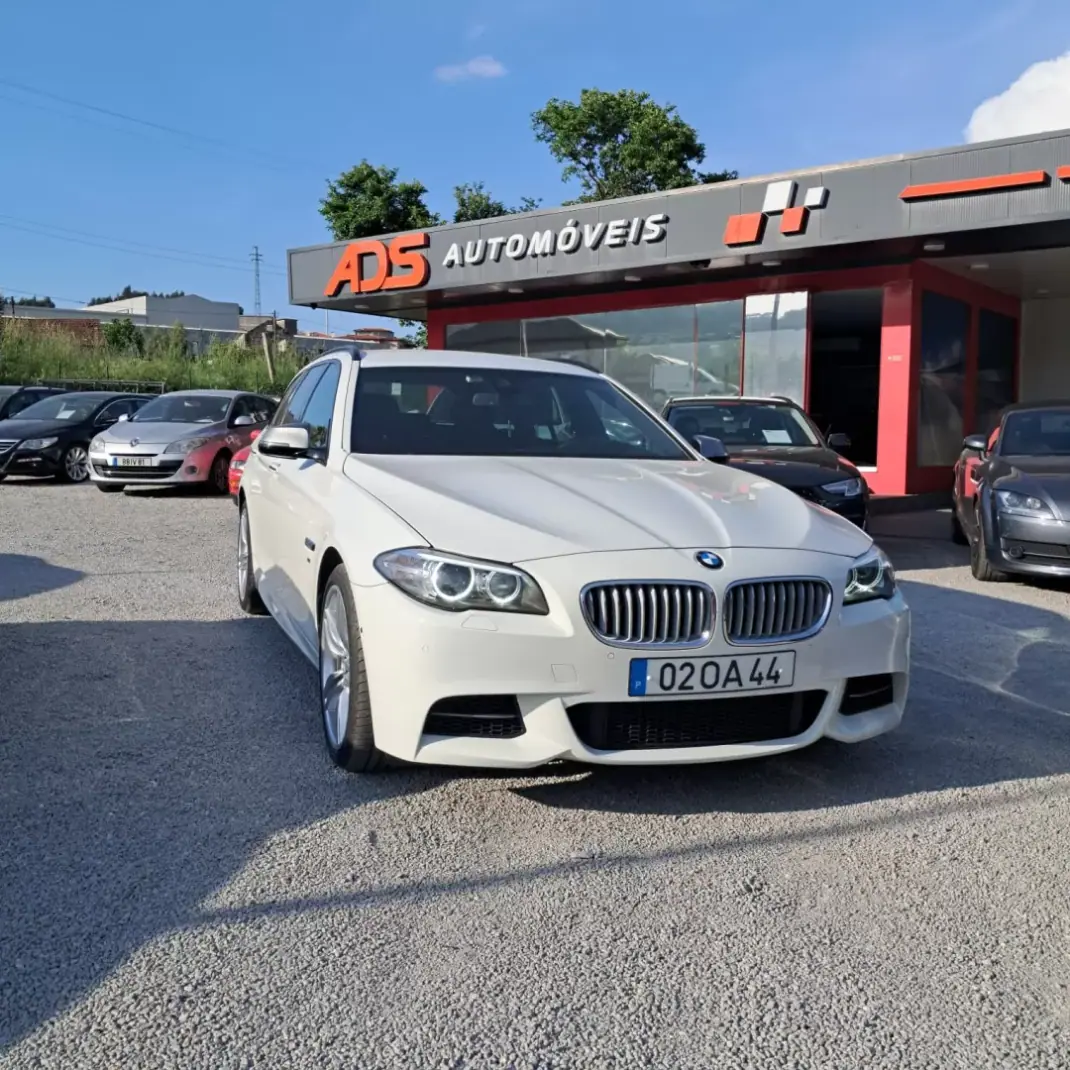 BMW M550d 2013 - 28690 EUR, 163000 km - AUTO.MOTO.pt - 163000km - foto 1 de 18