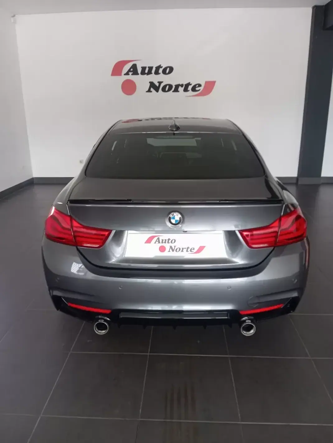 BMW 420 2017 - 25500 EUR, 149000 km - AUTO.MOTO.pt - 149000km - foto 10 de 27
