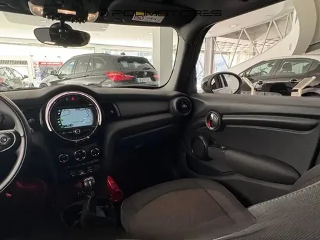 MINI One 2019 - 16500 EUR, 78654 km - 78654km - foto 13 de 16