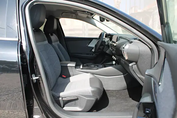 Citroën C5 X 2023 - 27890 EUR, 21307 km - AUTO.MOTO.pt - 21307km - foto 10 de 14