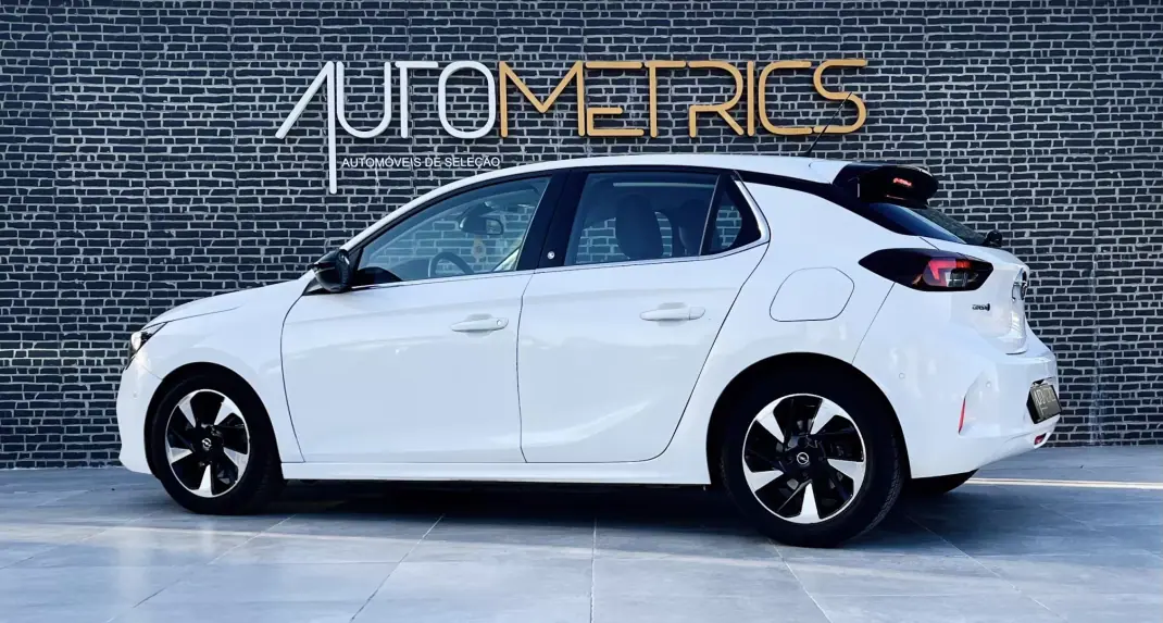 Opel Corsa-e 2022 - 16990 EUR, 73000 km - 73000km - foto 3 de 13