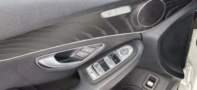 Mercedes-Benz C 220 2016 - 22990 EUR, 170000 km - AUTO.MOTO.pt - 170000km - foto 22 de 36