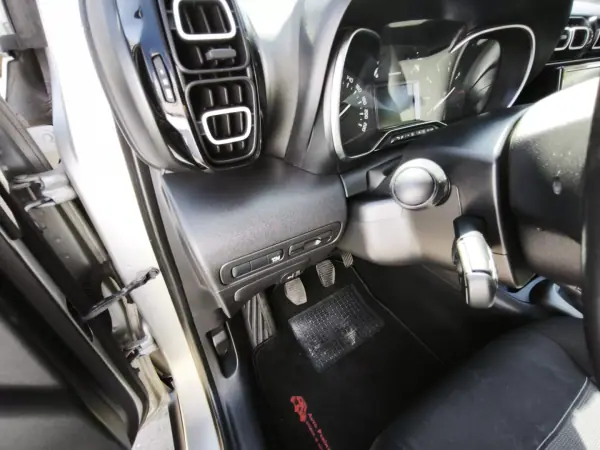 Citroën C3 Aircross 2019 - 12900 EUR, 169099 km - AUTO.MOTO.pt - 169099km - foto 9 de 14
