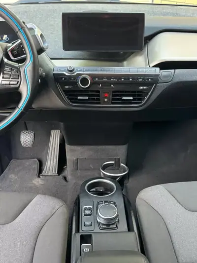 BMW i3 2020 - 21900 EUR, 128400 km - AUTO.MOTO.pt - 128400km - foto 12 de 13