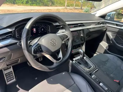 Volkswagen Arteon Shooting Brake 2021 - 27900 EUR, 89450 km - AUTO.MOTO.pt - 89450km - foto 26 de 43