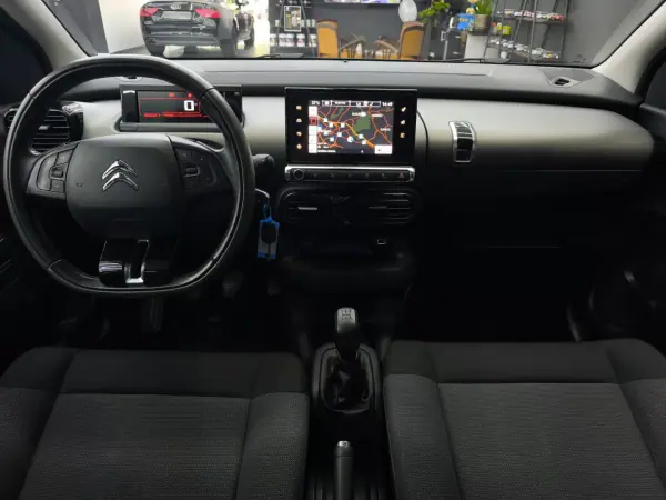 Citroën C4 Cactus 2015 - 10950 EUR, 186687 km - AUTO.MOTO.pt - 186687km - foto 23 de 46