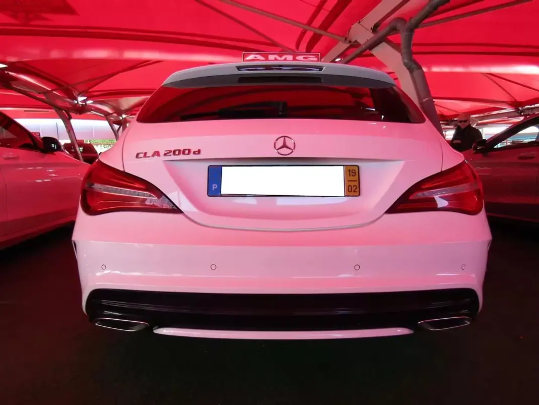 Mercedes-Benz CLA 200 2019 - 26899 EUR, 154950 km - 154950km - foto 18 de 38
