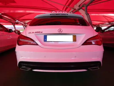 Mercedes-Benz CLA 200 2019 - 26899 EUR, 154950 km - 154950km - foto 18 de 38