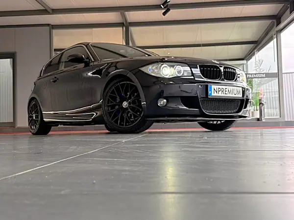 BMW 118 2007 - 12990 EUR, 245000 km - AUTO.MOTO.pt - 245000km - foto 19 de 37