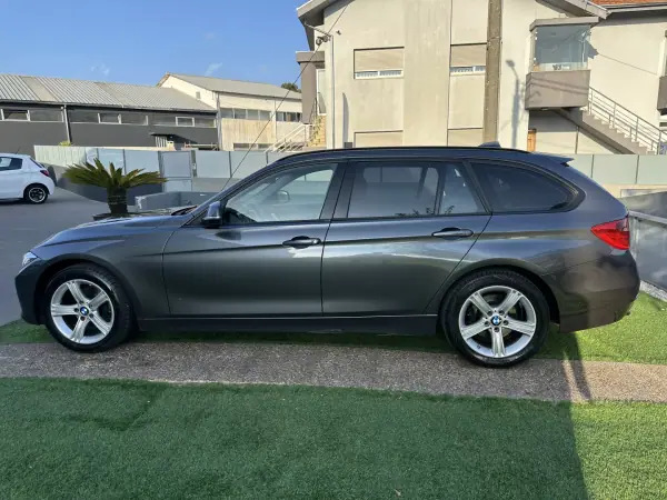 BMW 318 2014 - 12900 EUR, 178000 km - AUTO.MOTO.pt - 178000km - foto 18 de 65