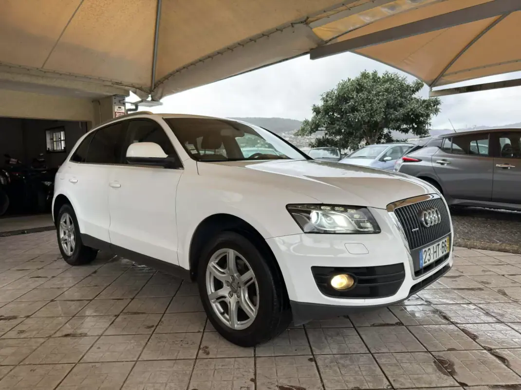 Audi Q5 2009 - 13950 EUR, 326842 km - AUTO.MOTO.pt - 326842km - foto 9 de 33