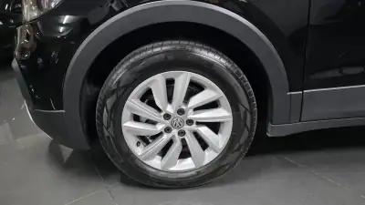 Volkswagen T-Cross 2020 - 18990 EUR, 120000 km - AUTO.MOTO.pt - 120000km - foto 31 de 35