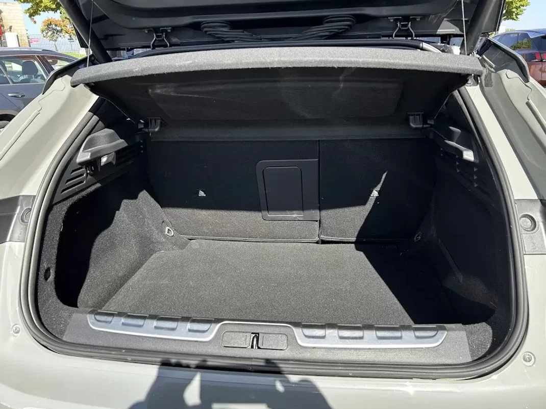 DS DS4 2022 - 25750 EUR, 41350 km - AUTO.MOTO.pt - 41350km - foto 10 de 21