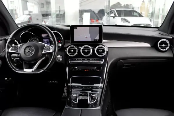Mercedes-Benz GLC 250 2017 - 36990 EUR, 179000 km - AUTO.MOTO.pt - 179000km - foto 7 de 29