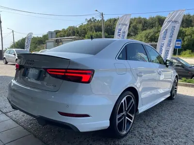 Audi A3 Limousine 2019 - 24999 EUR, 107600 km - AUTO.MOTO.pt - 107600km - foto 7 de 43