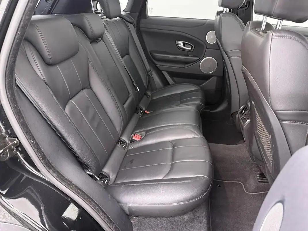 Land Rover Range Rover Evoque 2017 - 22900 EUR, 73200 km - 73200km - foto 13 de 14