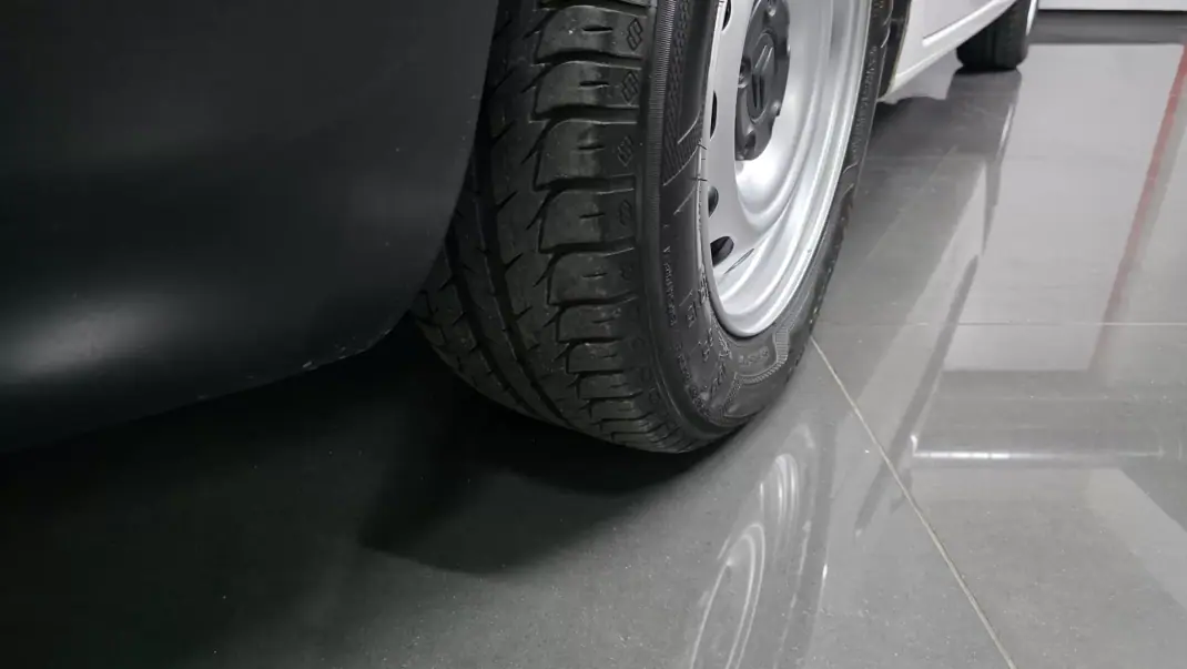 Citroën Berlingo 1.6 Bluehdi L2 100 cv longa C Iva 2018 - 16990 EUR, 67000 km - AUTO.MOTO.pt - 67000km - foto 31 de 41