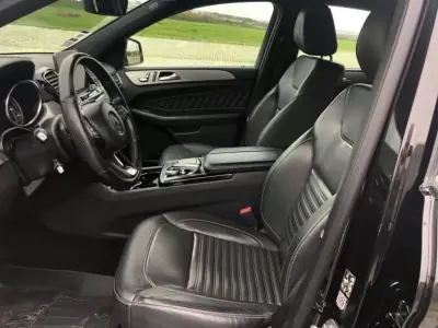 Mercedes-Benz GLE 400 2018 - 53990 EUR, 130000 km - AUTO.MOTO.pt - 130000km - foto 5 de 11